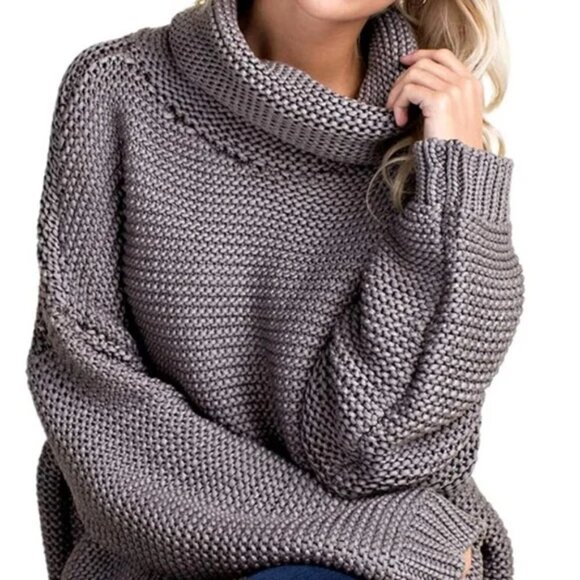 Charcoal Chunky Turtleneck Sweater
New - Picture 4 of 5